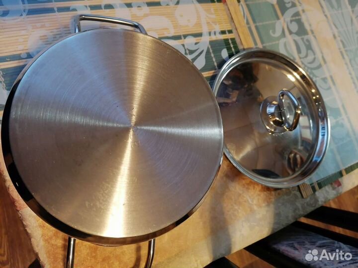 Кастрюля из нержавейки новая