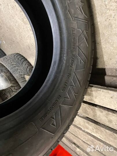 285/70 R19.5