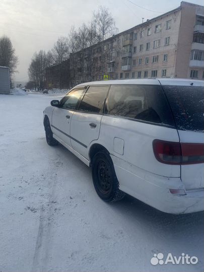 Nissan Expert 2.2 МТ, 2000, 298 005 км