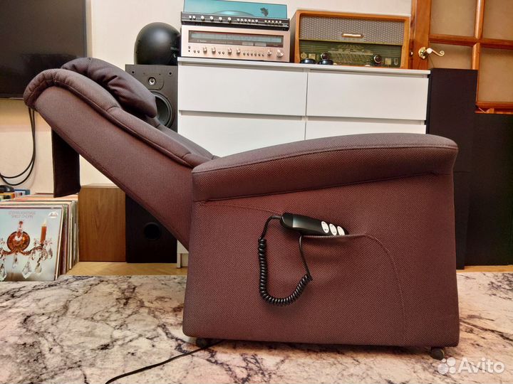 Кресло реклайнер подъёмом Лифт Ап электропривод