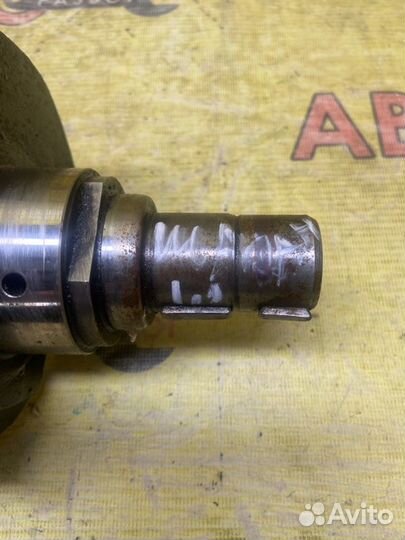 Коленвал Volkswagen Sharan AUY 2005