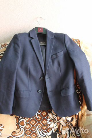 Школьный костюм на стройного мальчика рост 134 см