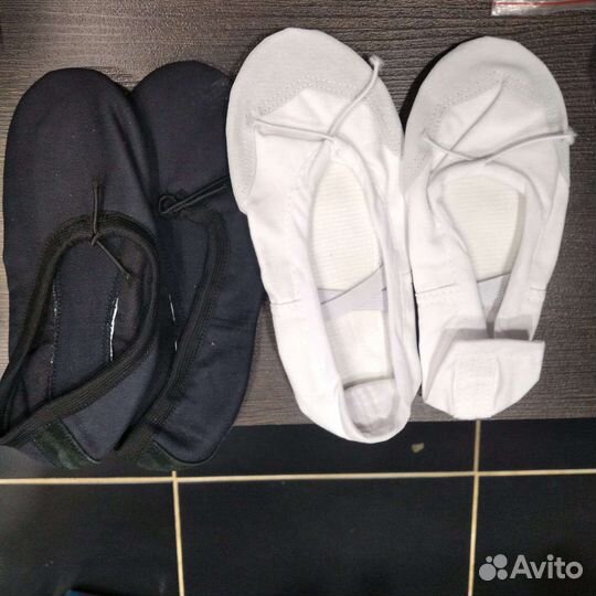 Новый купальник гимнастический и аксессуары