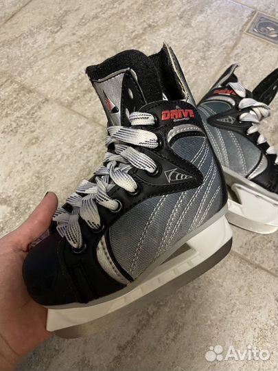 Коньки хоккейные для мальчиков