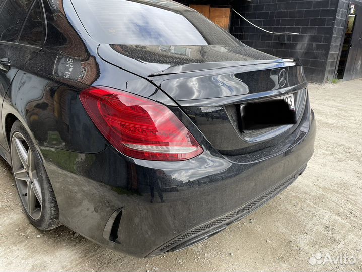 Спойлер на Mercedes W205