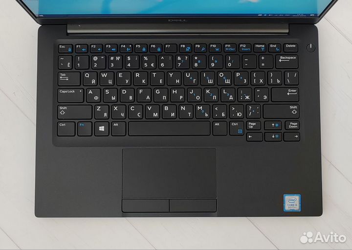 Мощный ноутбук Dell 7390 Core i5-8350U 8/256SSD