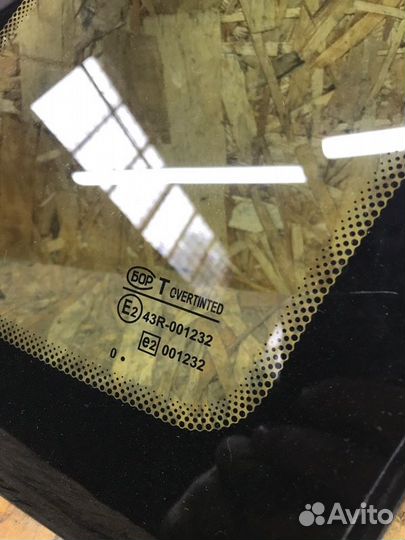 Форточка кузова задняя правая LADA Kalina хетчбек