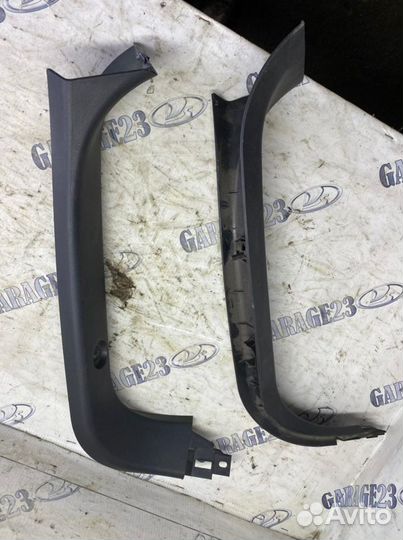 Накладка крышки багажника Mazda 3