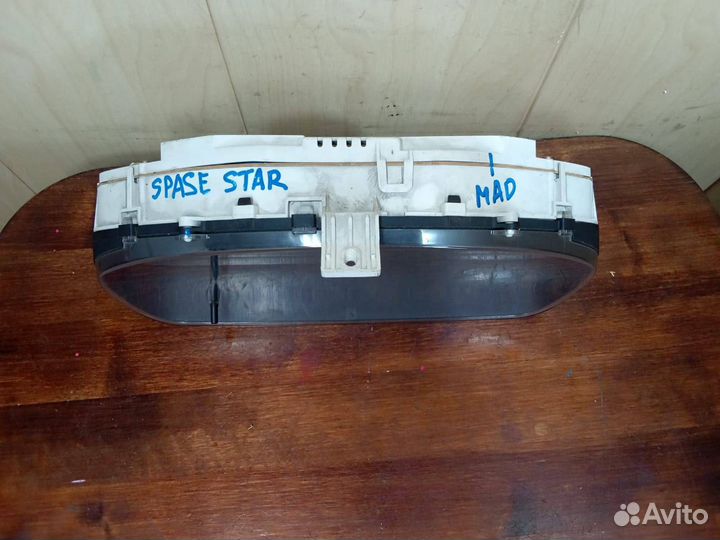 Панель приборов Mitsubishi Spase Star