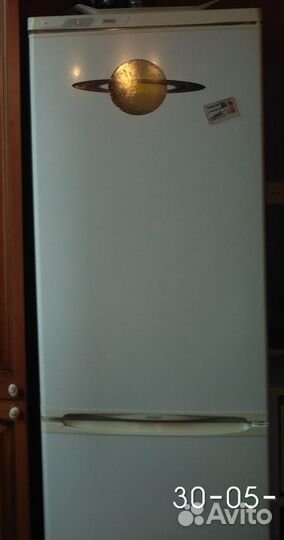 Холодильник Indesit 2-х камерный большой