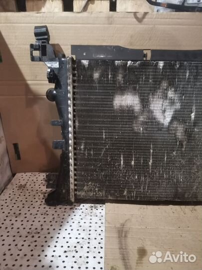 Радиатор основной Opel Corsa