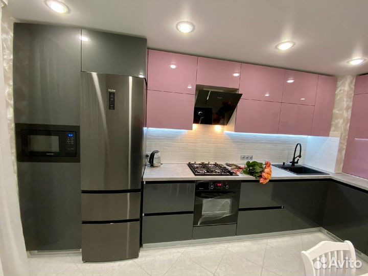 Кухни на заказ от фабрики в Челябинске