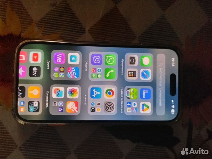 iPhone 15, 256 ГБ