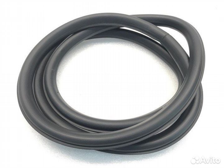 Уплотнительная резинка задняя левая Chevrolet