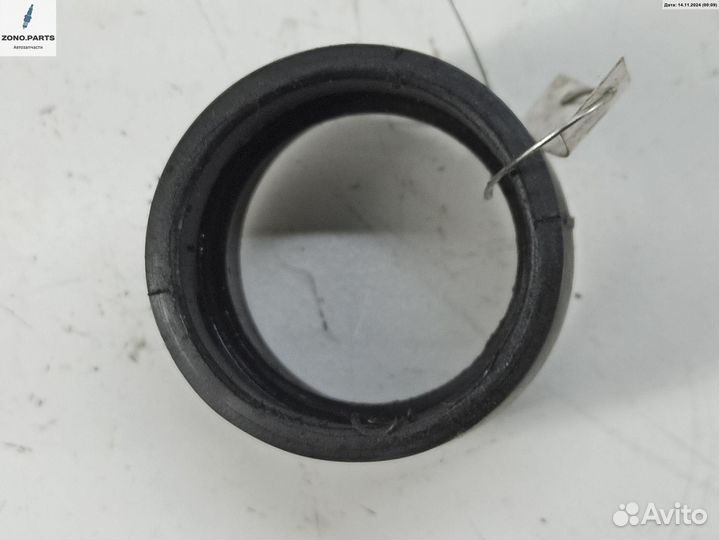 Патрубок 058133299 на Audi A4 B5 (1994-2001)