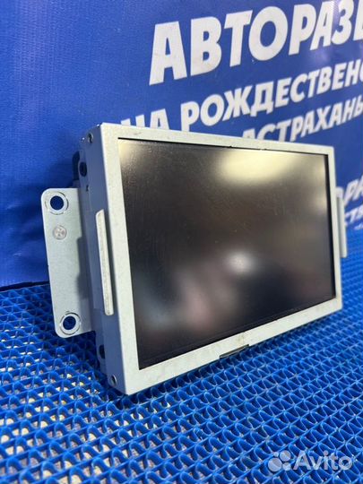 Дисплей информационный Ford Explorer внедорожник