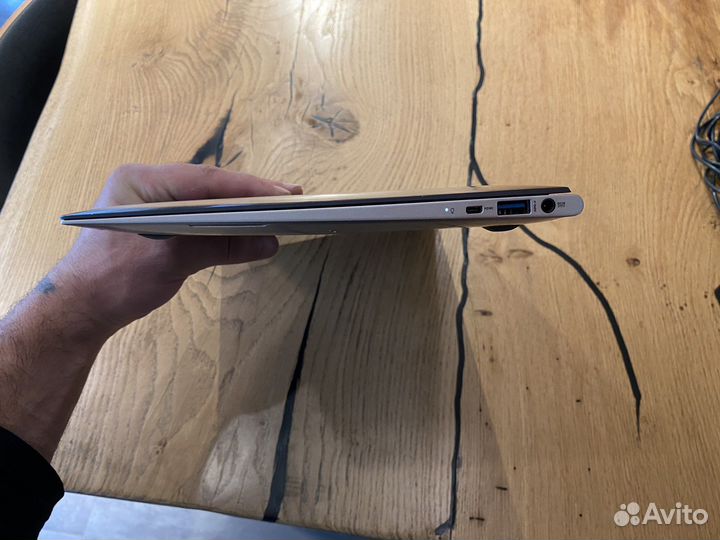 Ултрамощный i7 ультратонкий Full HD Бизнесс Серия