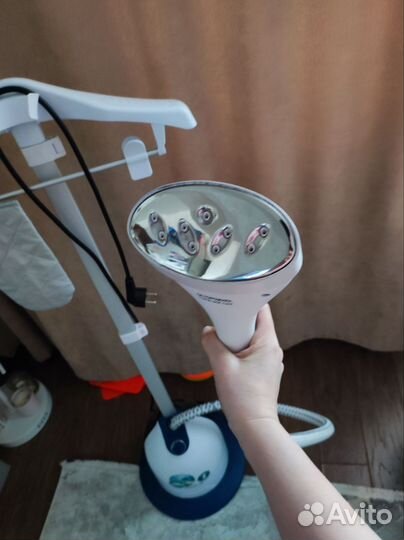 Отпариватель для одежды polaris