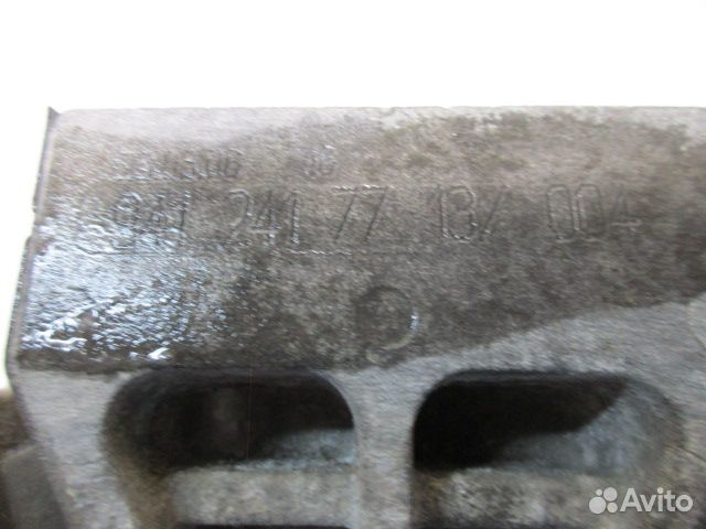 Опора кпп Mercedes Benz Axor