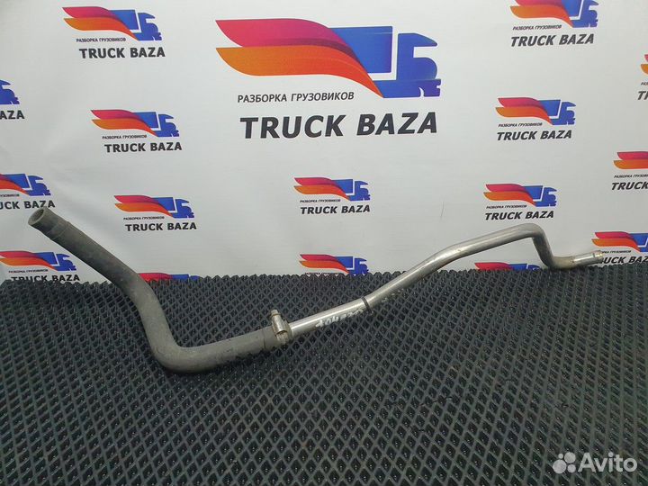 81619600776 Трубка отопителя