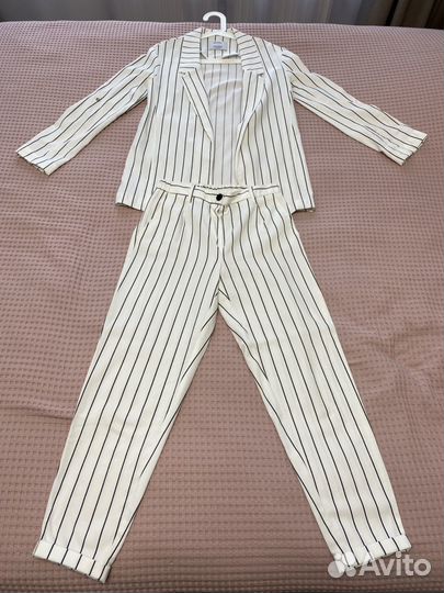 Костюм брючный Bershka