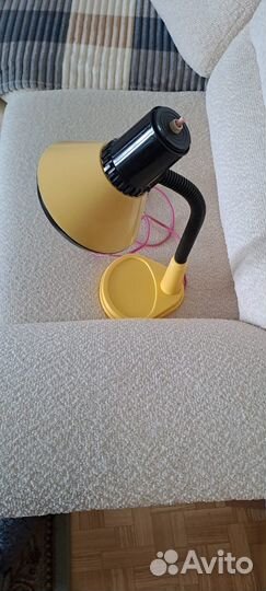 Лампа настольная