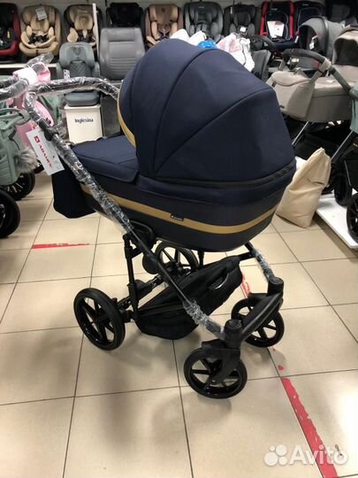 Коляска 3 в 1 Adamex Rimini