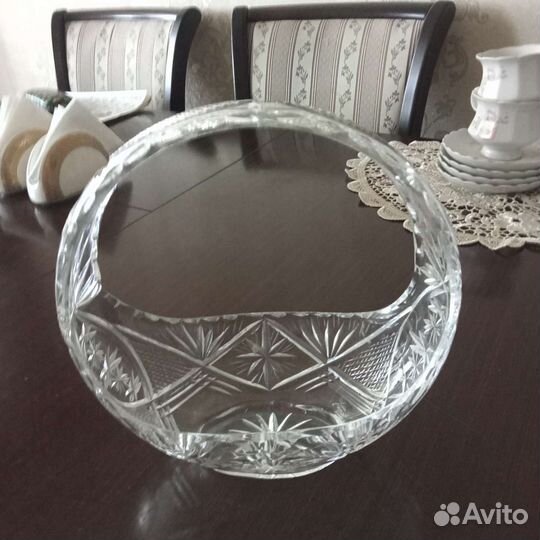 Корзиночка хрустальная