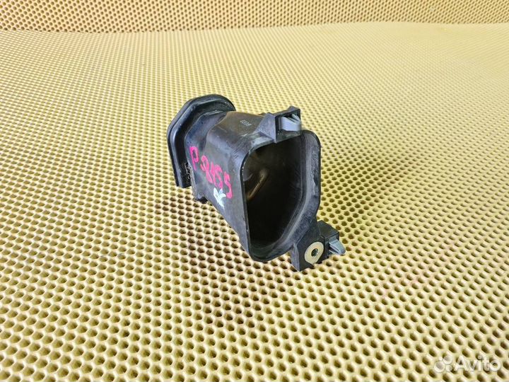 Воздуховод передний правый Infiniti Ex25 Ex35 Ex37