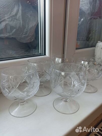 Хрустальные бокалы