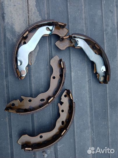 Тормозные колодки задние на хендай элантра новые