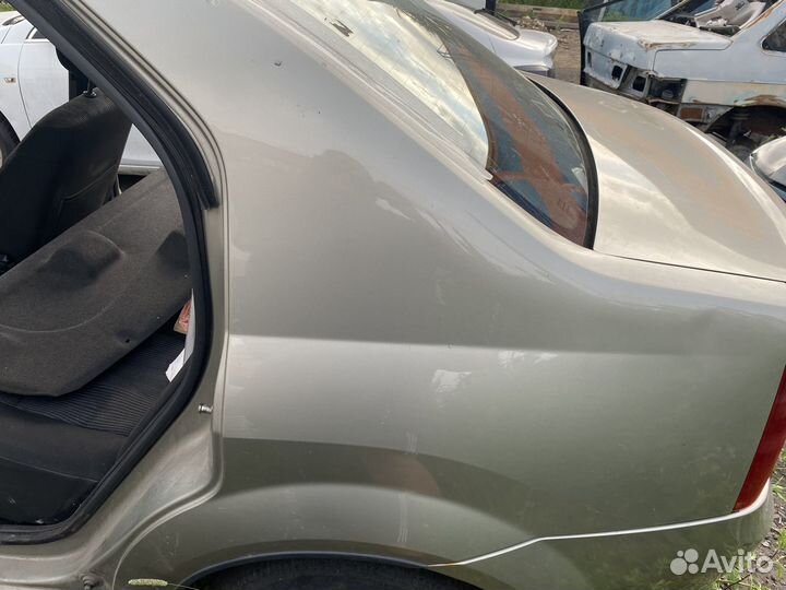 Крылья задние для рено логан 1 рест