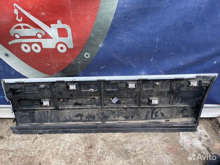 Накладка двери задняя правая Porsche Cayenne