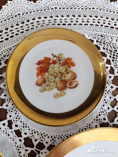 Набор десертных тарелок