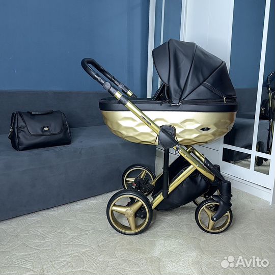 Коляска Adamex Chantal Limited 3 в 1