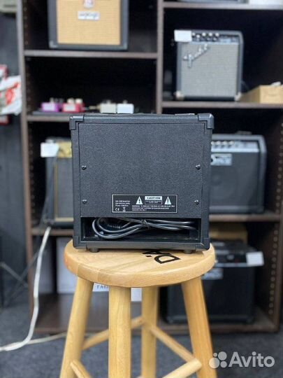 Комбоусилитель для электрогитары