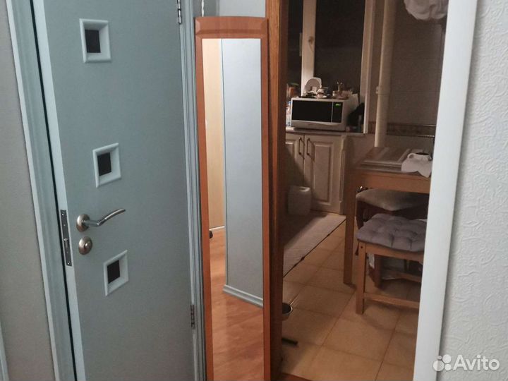 Зеркало большое на дсп, 21 на 141 см