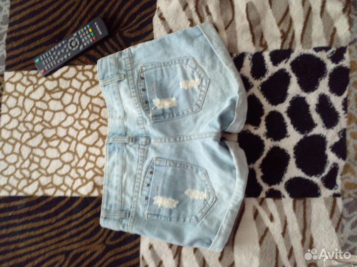 Джинсовые шорты