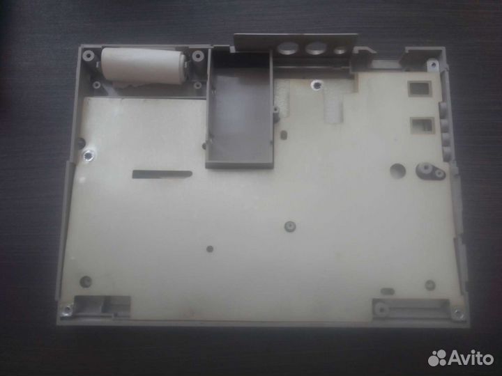 Комплектующие для компьютера epson HX-20 1983 года