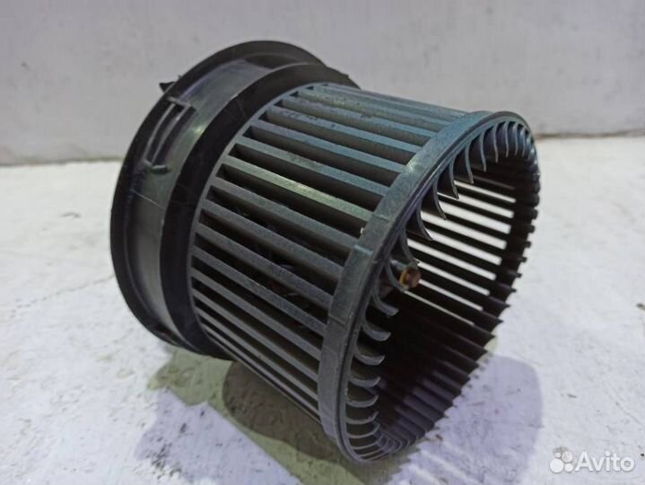 Моторчик печки Пежо 207