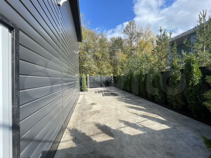 Дом 224 м² на участке 6 сот.