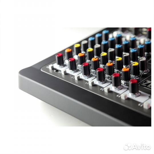 Микшерный пульт Allen&Heath ZEDi10