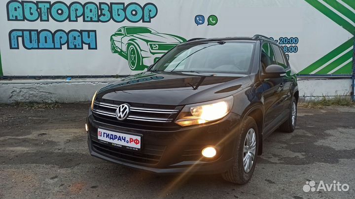 Шумоизоляция колесной арки Volkswagen Tiguan