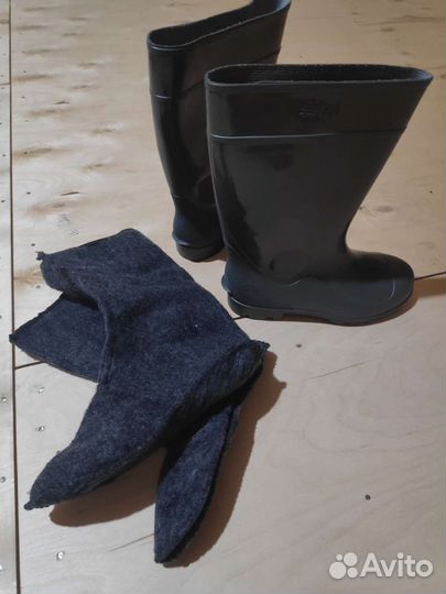 Резиновые сапоги