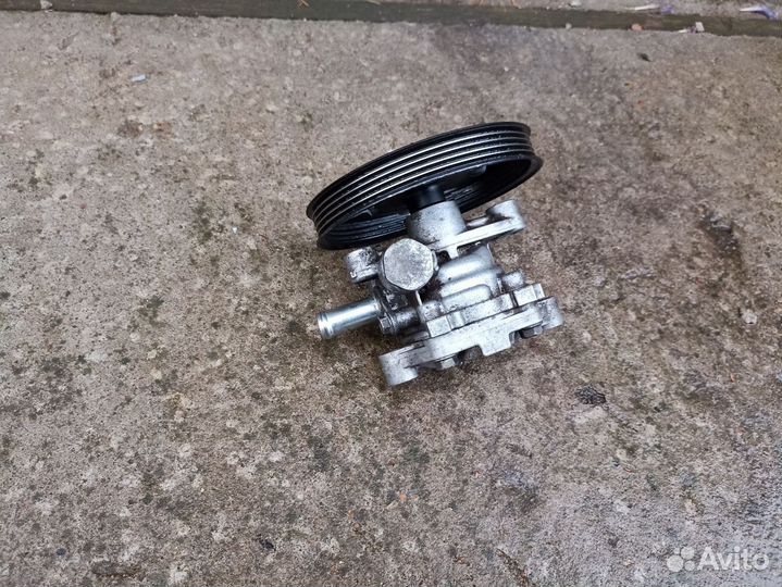 Насос гура lancer 9