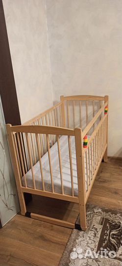 Детская кроватка