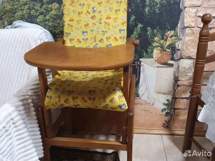 Стульчик для кормления