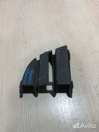 Решетка переднего бампера Skoda Octavia A5