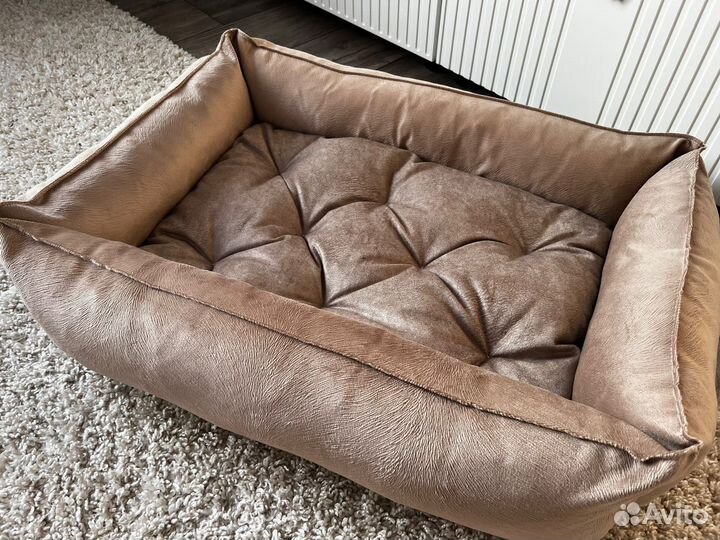 Лежанка для кошек и собак