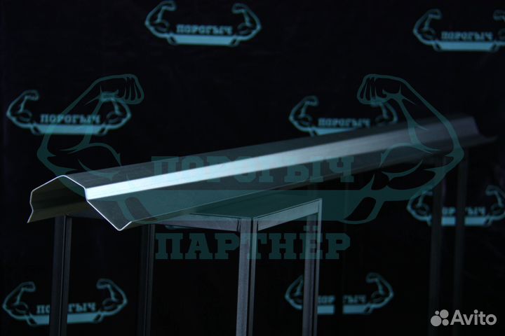 Порог Volkswagen Polo 5